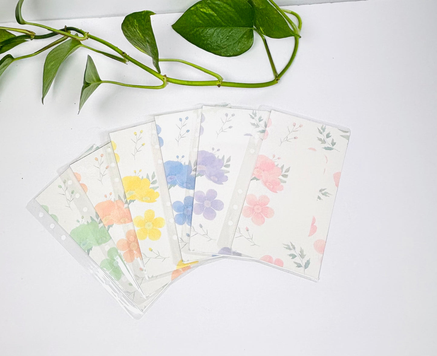 Handmade Flower Pattern Cash Envelopes – Customizable, Durable & Perfect for Budgeting